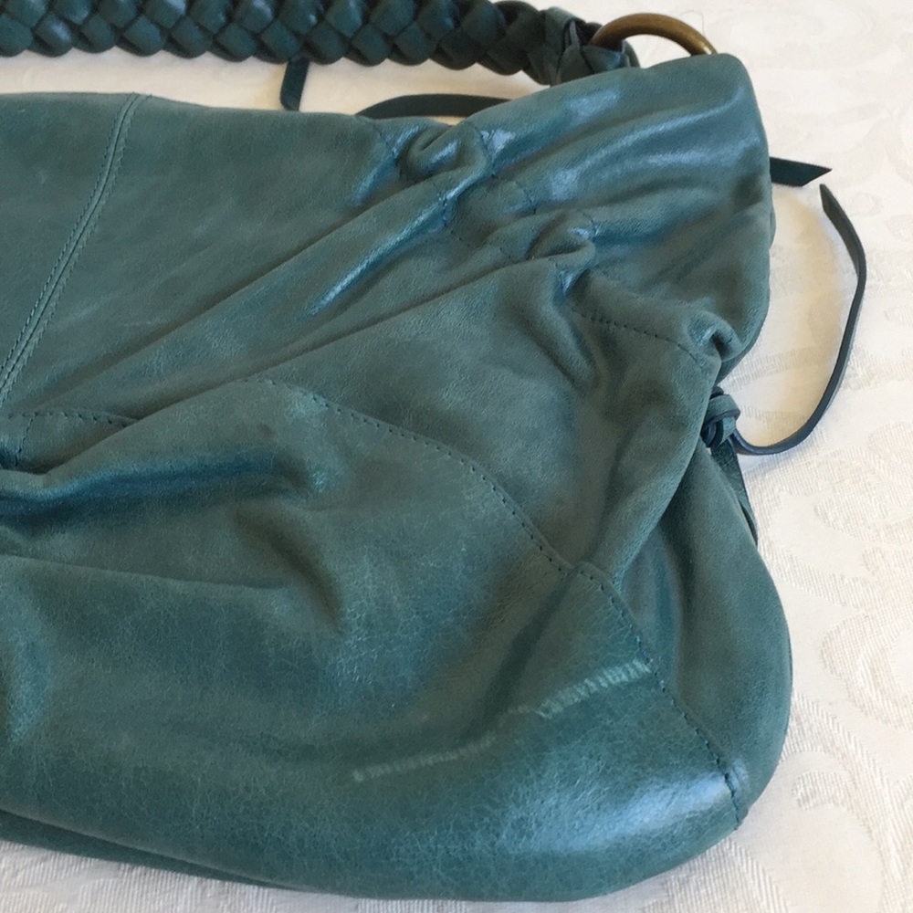 Hobo teal ruched leather bag - Picture 8 of 8